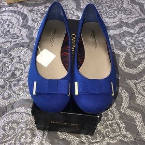 Flats shoe cobalt/blue w/ gold hardware 9/12w NWT